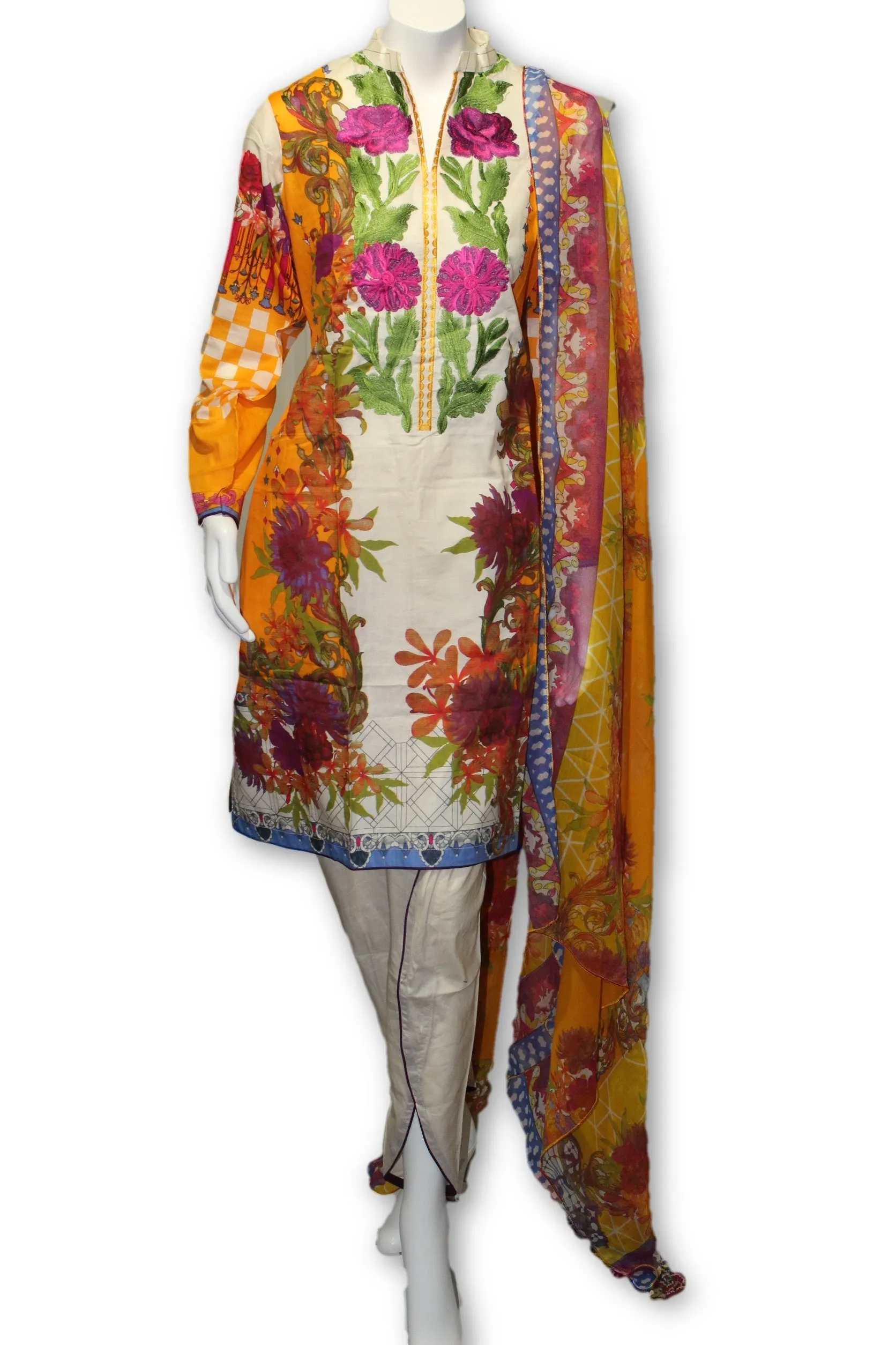 A01 Pakistani Indian Fine Design 3 Pcs Embroidered  Lawn Suit