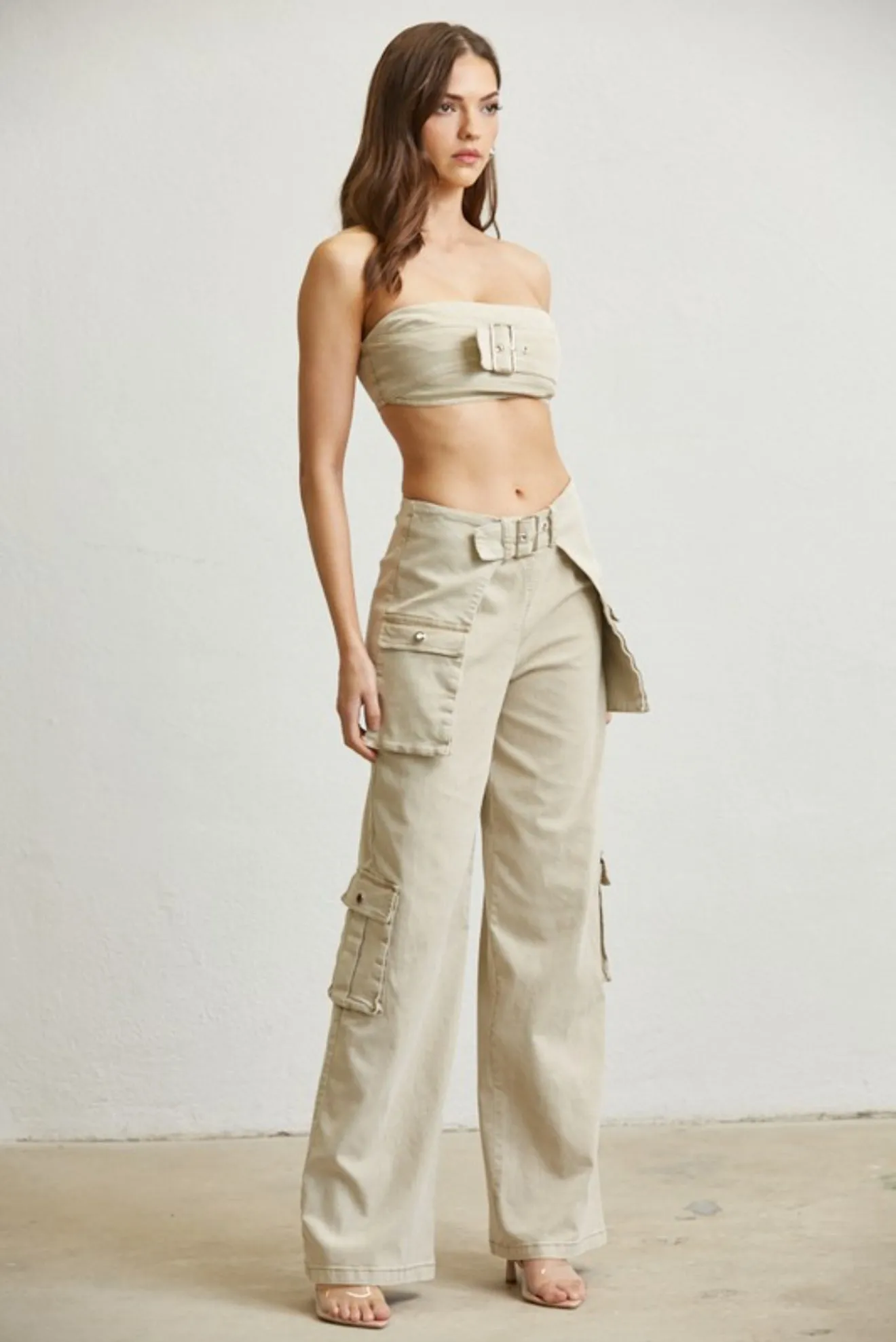 Buckle Motif Denim Cargo Beige Pants Set