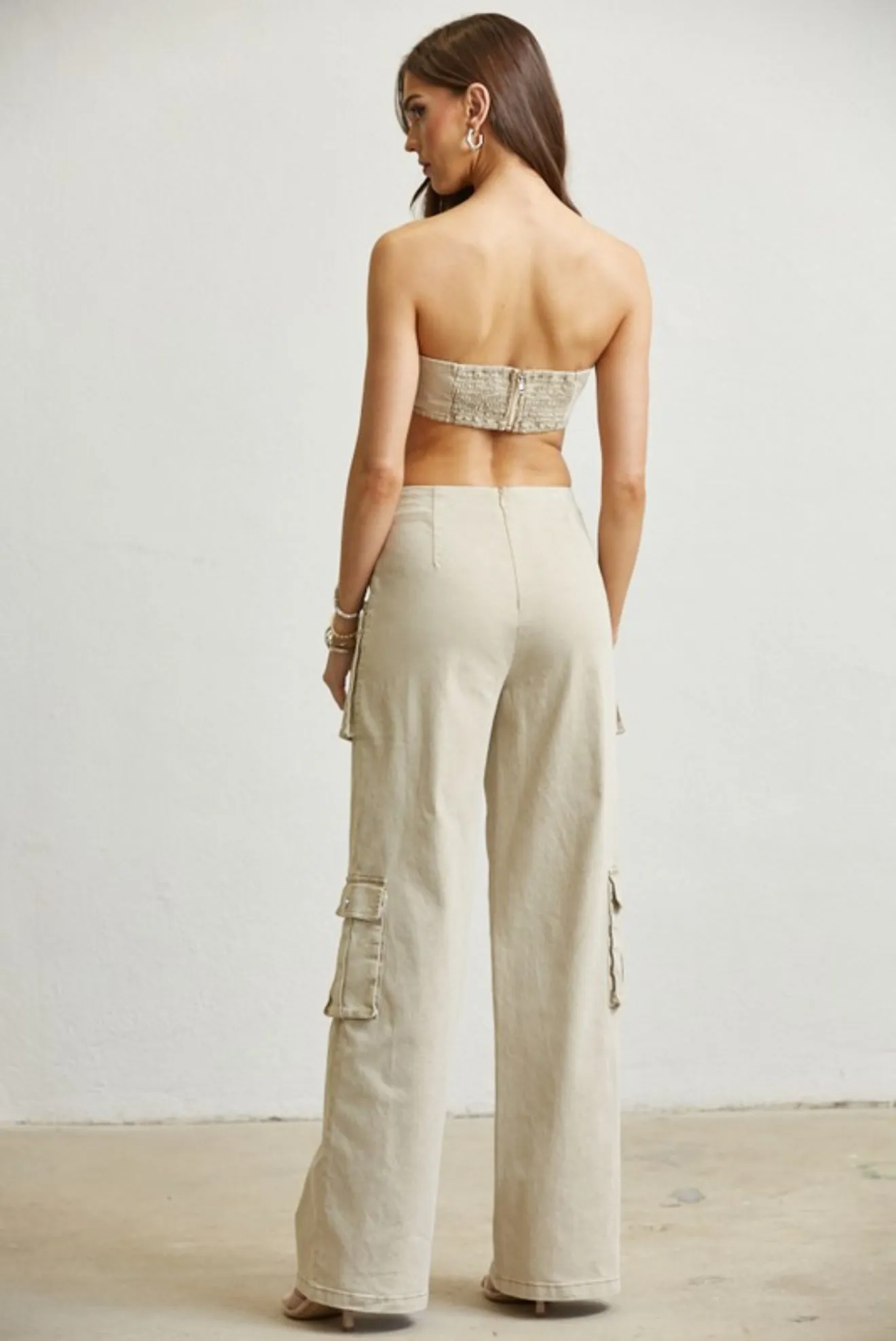 Buckle Motif Denim Cargo Beige Pants Set