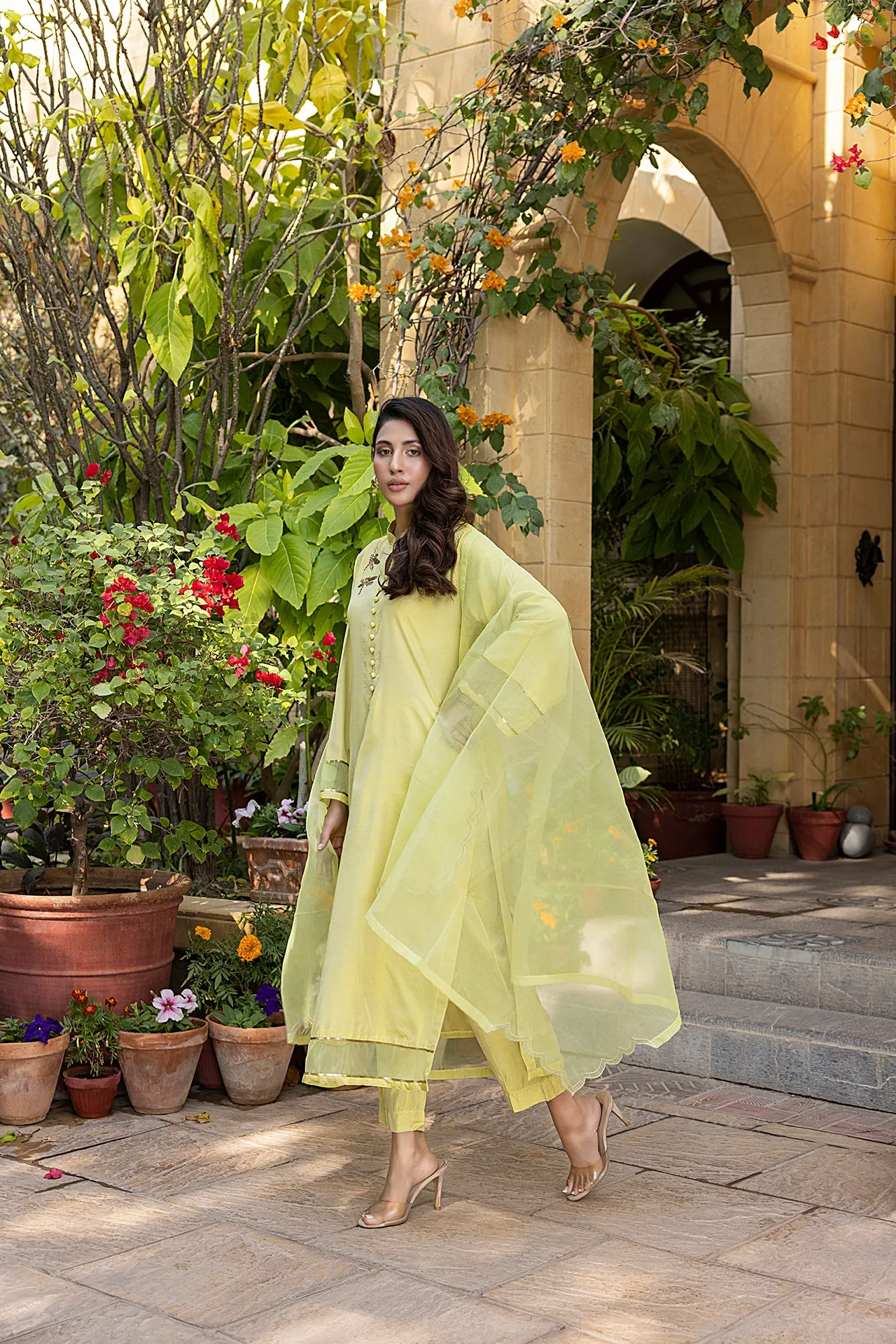 Classic Lemon Hand-Embroidered stitched 3-piece