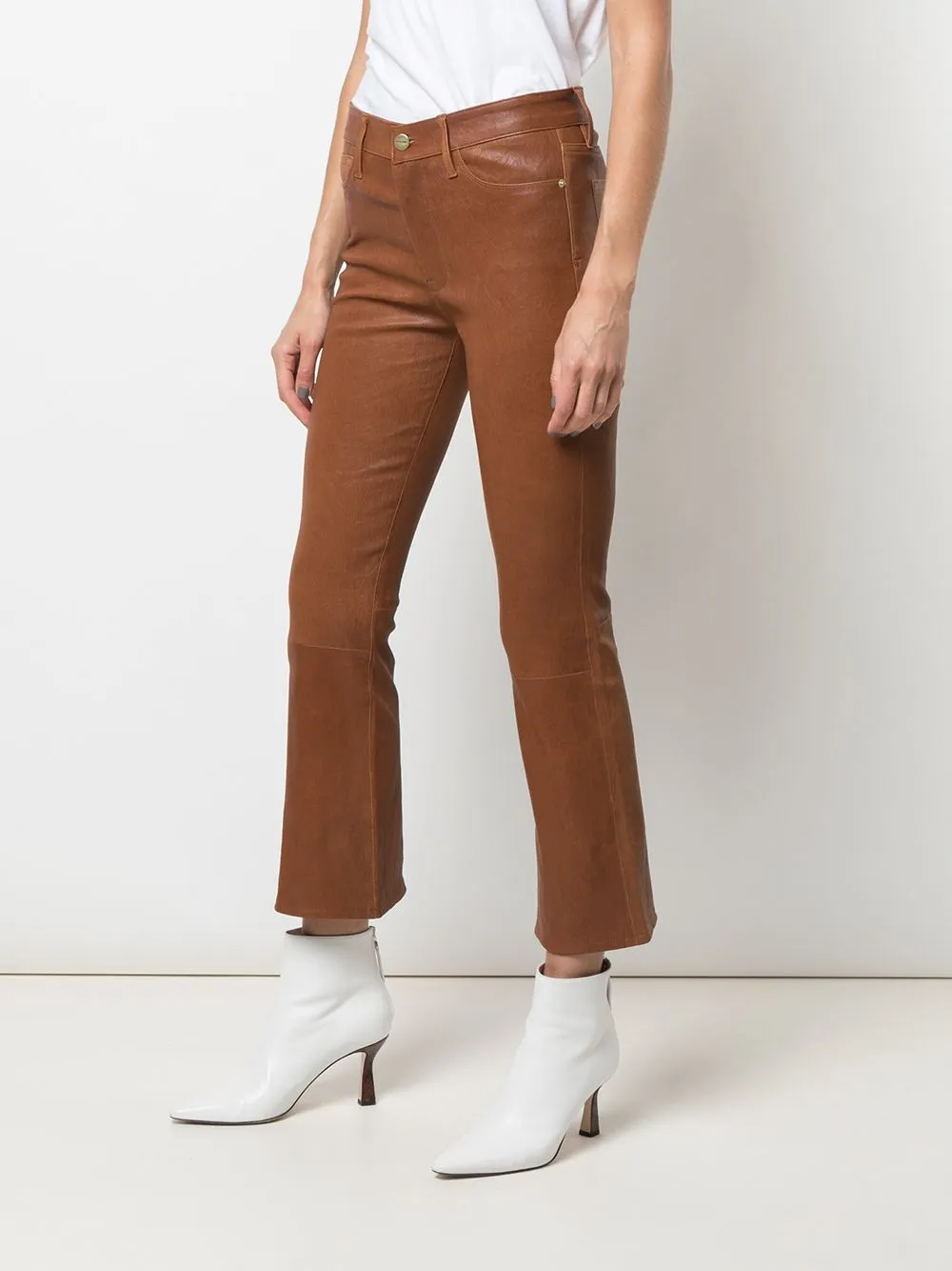 Cropped trousers