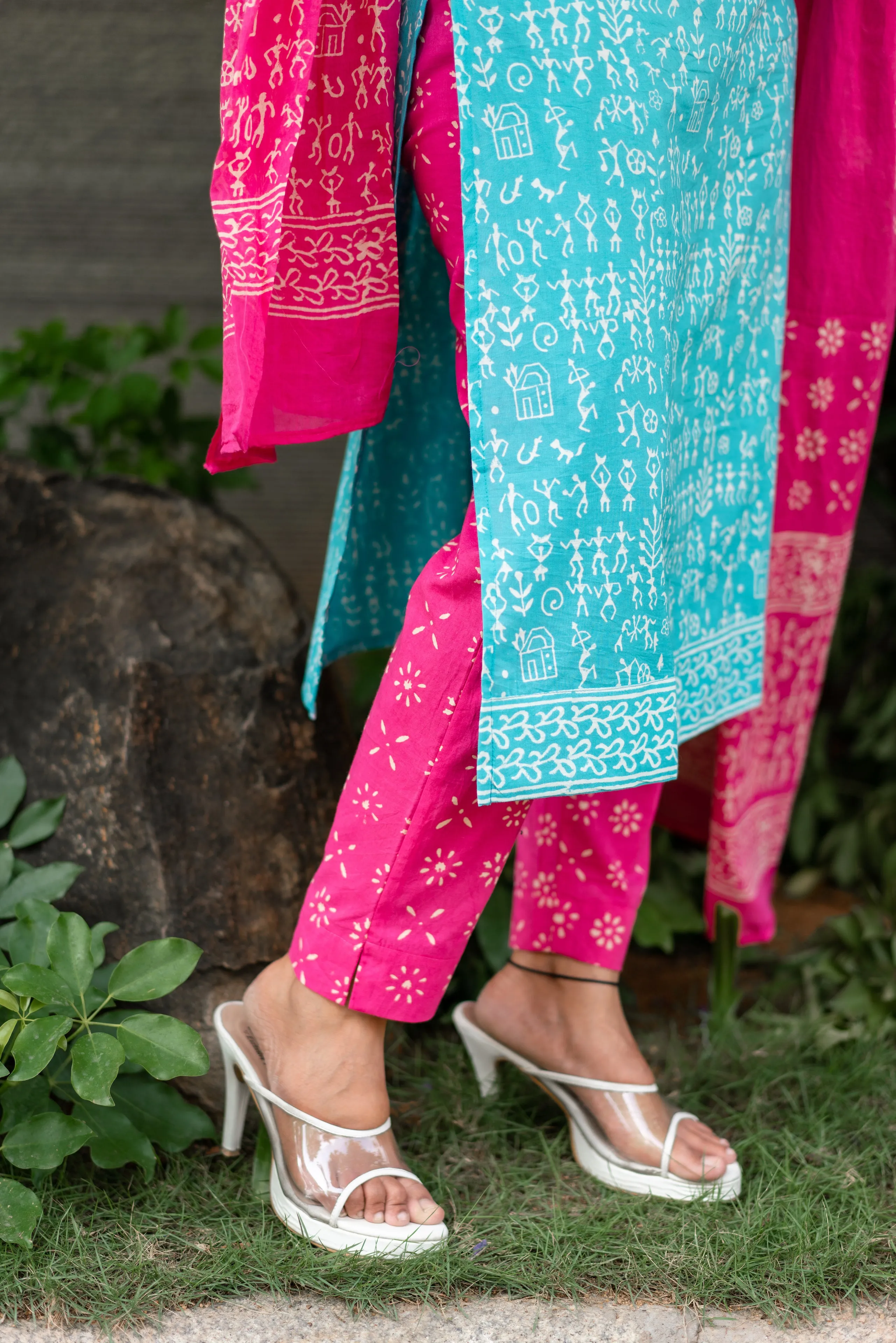 EXP - Aparna - Turquoise