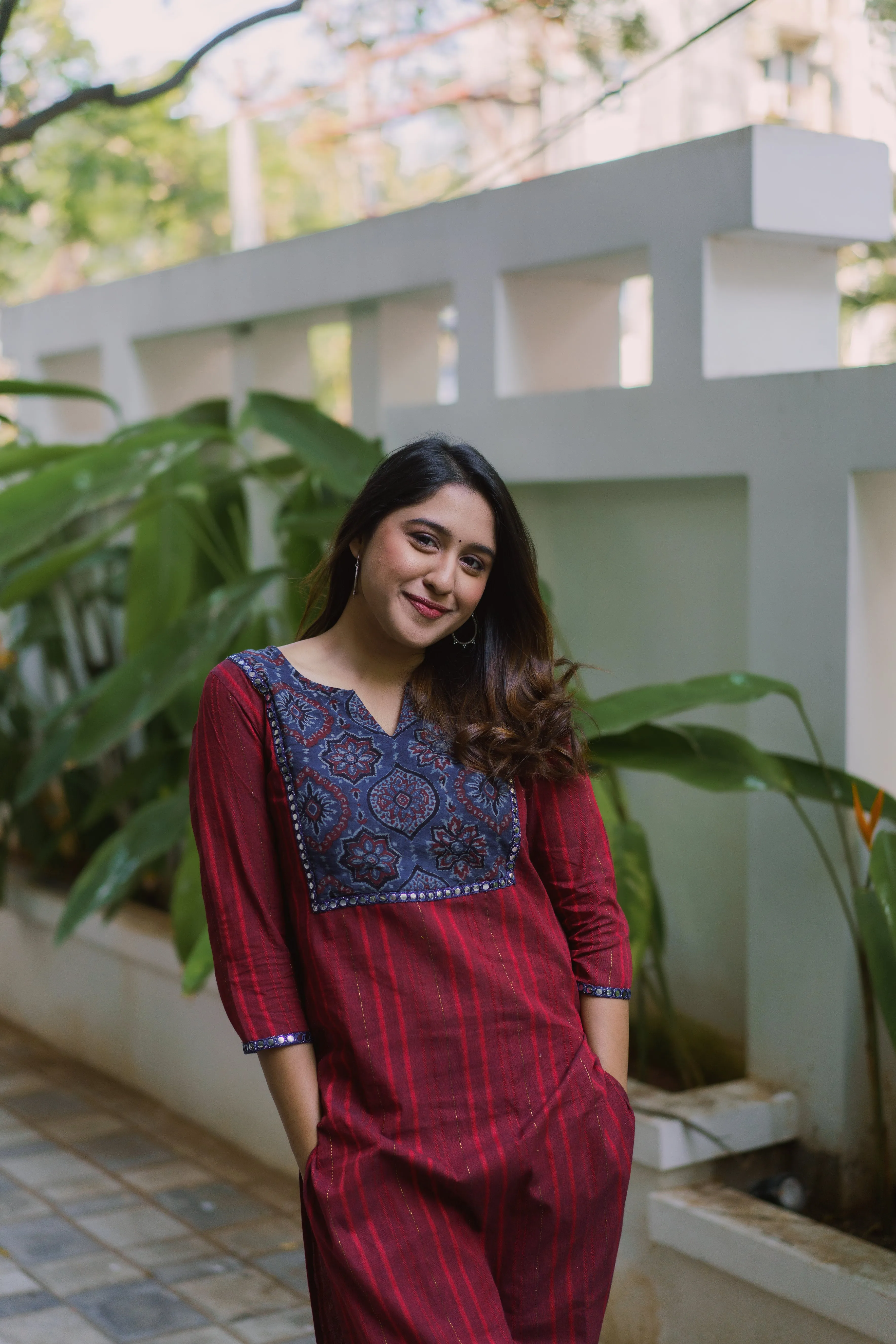 EXP - Swati - Maroon