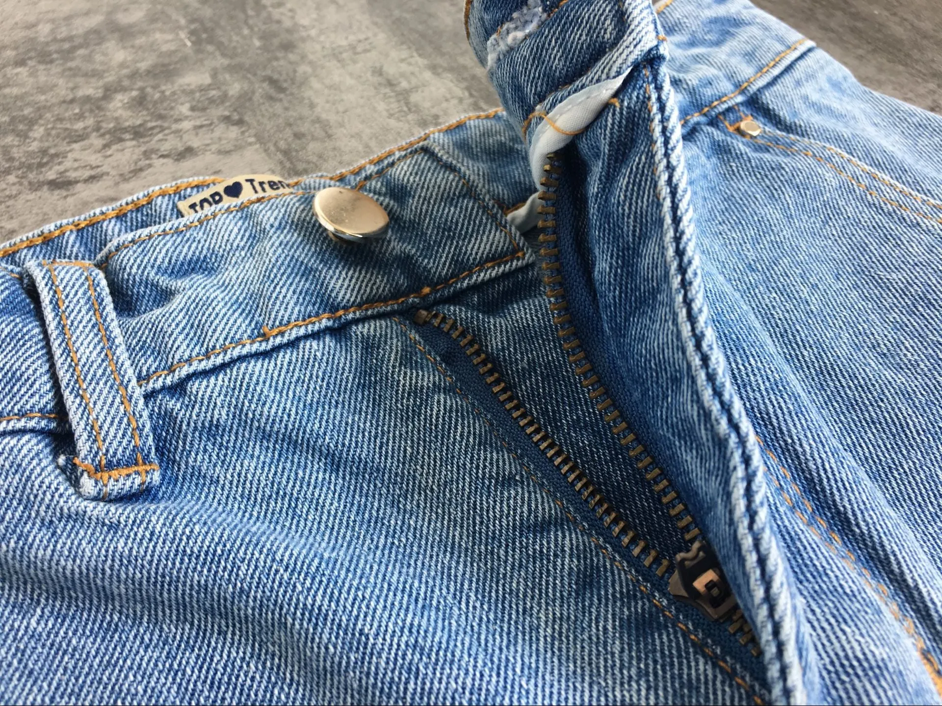 Fashion Denim Nine-point Pants
