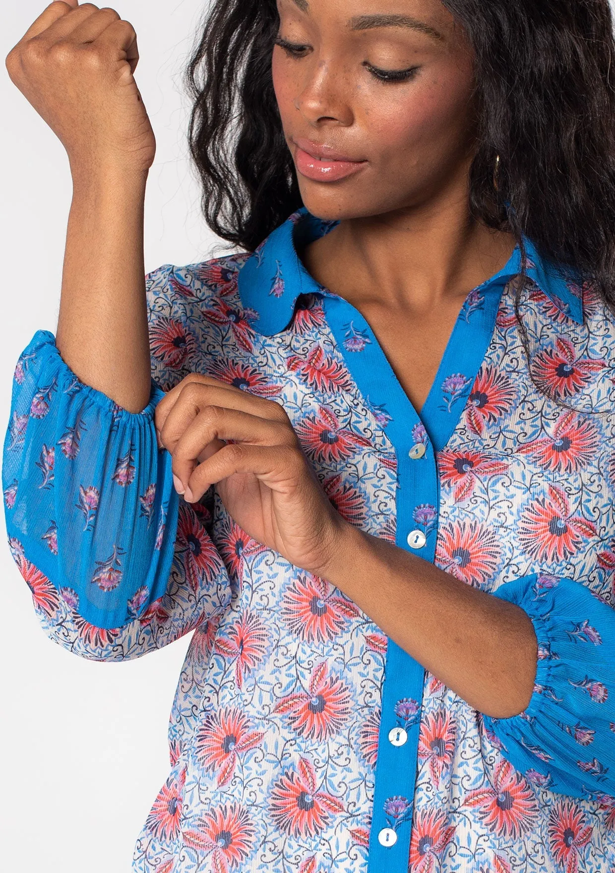 In The Groove Button Up Top