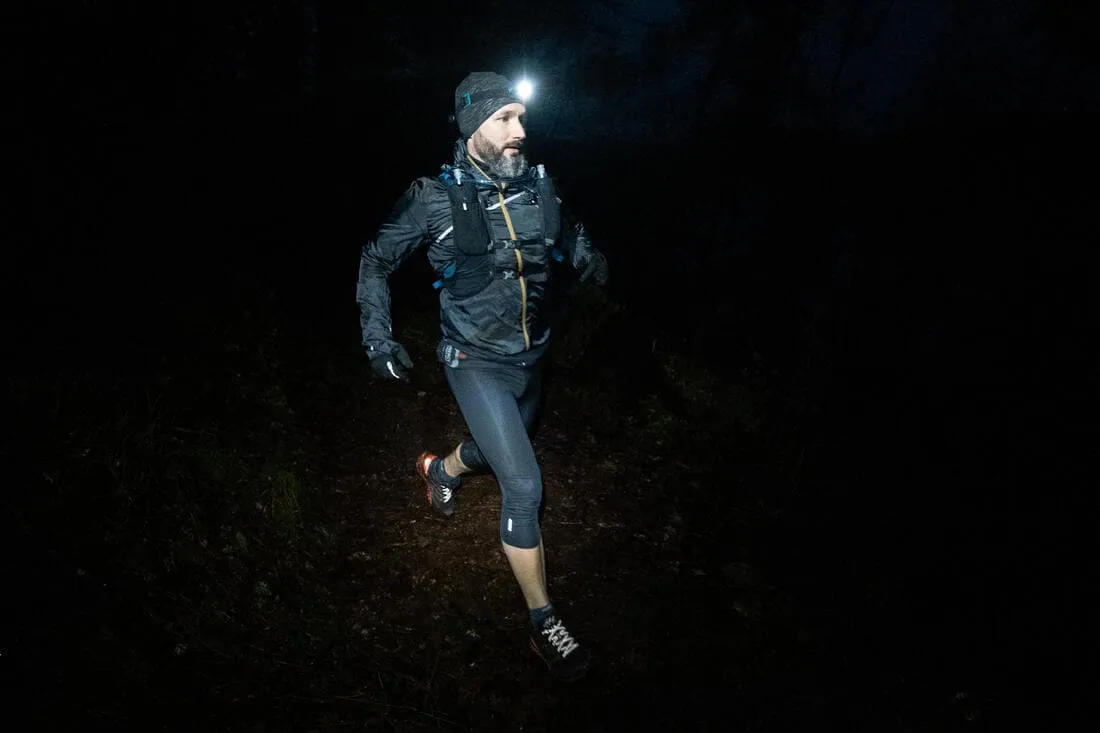 LAMPE FRONTALE TRAIL RUNNING ONTRAIL 900 LUMENS - EVADICT