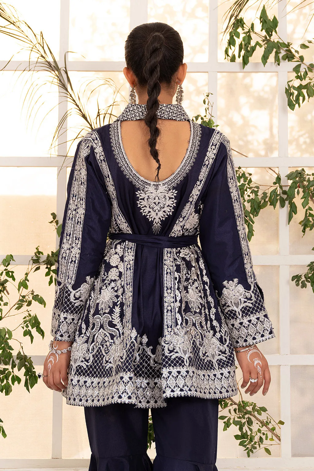 MM-02 | Vanya Mah-E-Meer RTW Stitched Collection