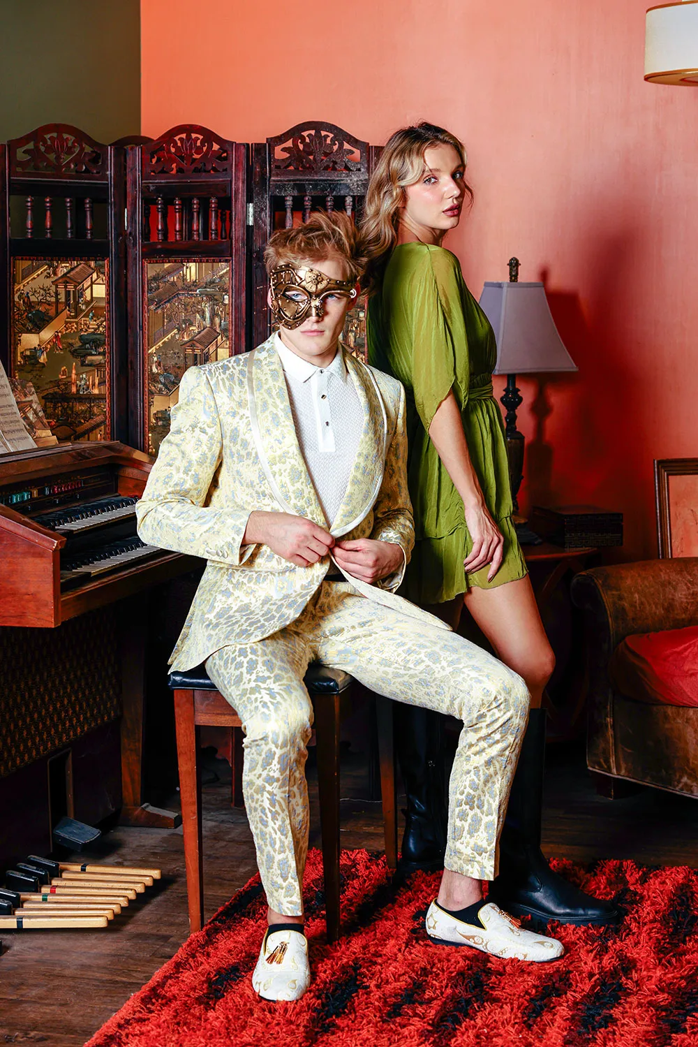 Modern Leo Blazer