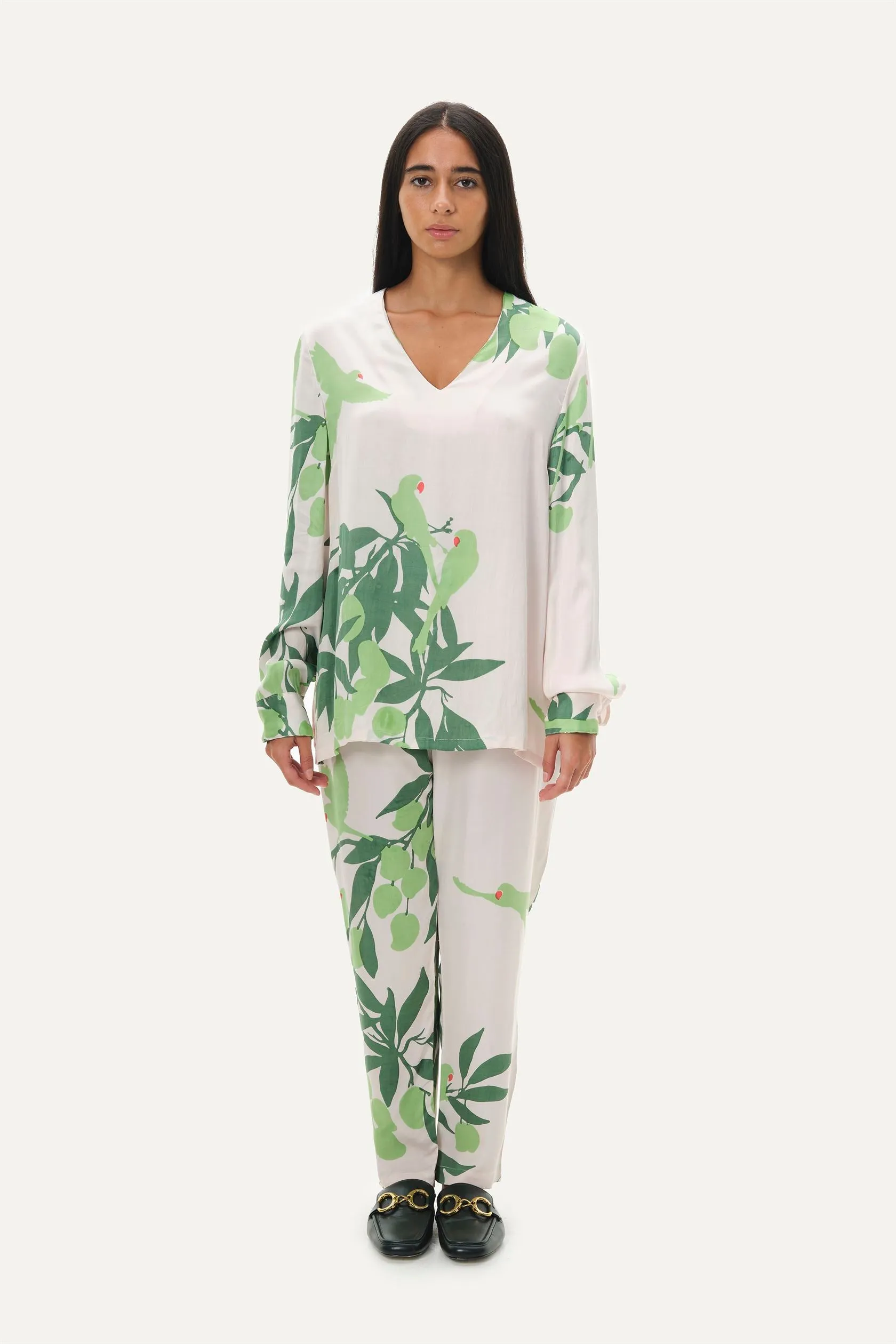 Naushad Ali   I   Lounge set Mangoes & Parrots Signature Spring Summer 2025 Soft Pink Cotton satin NA SS24 W02