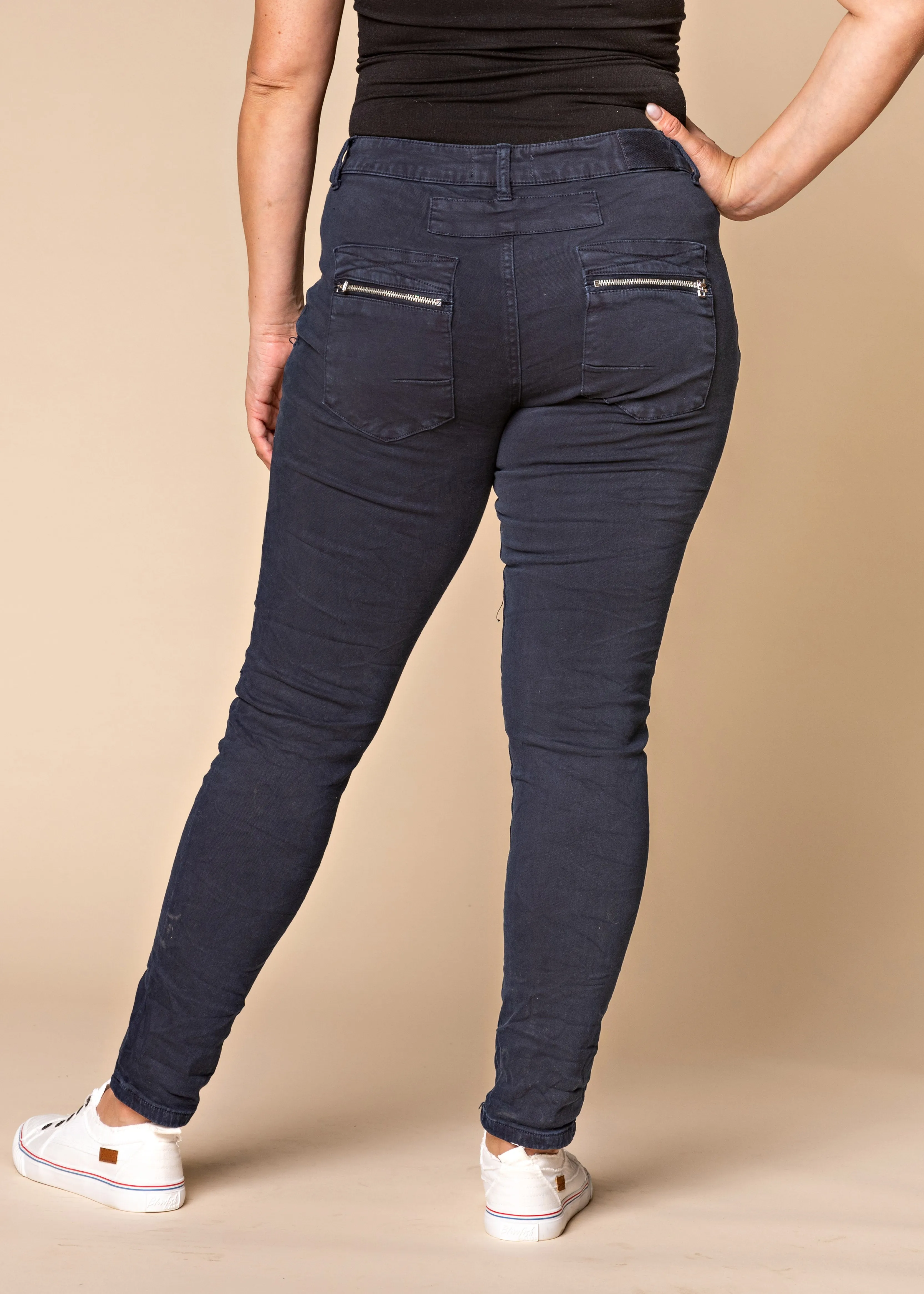 Nessie Pants in Navy