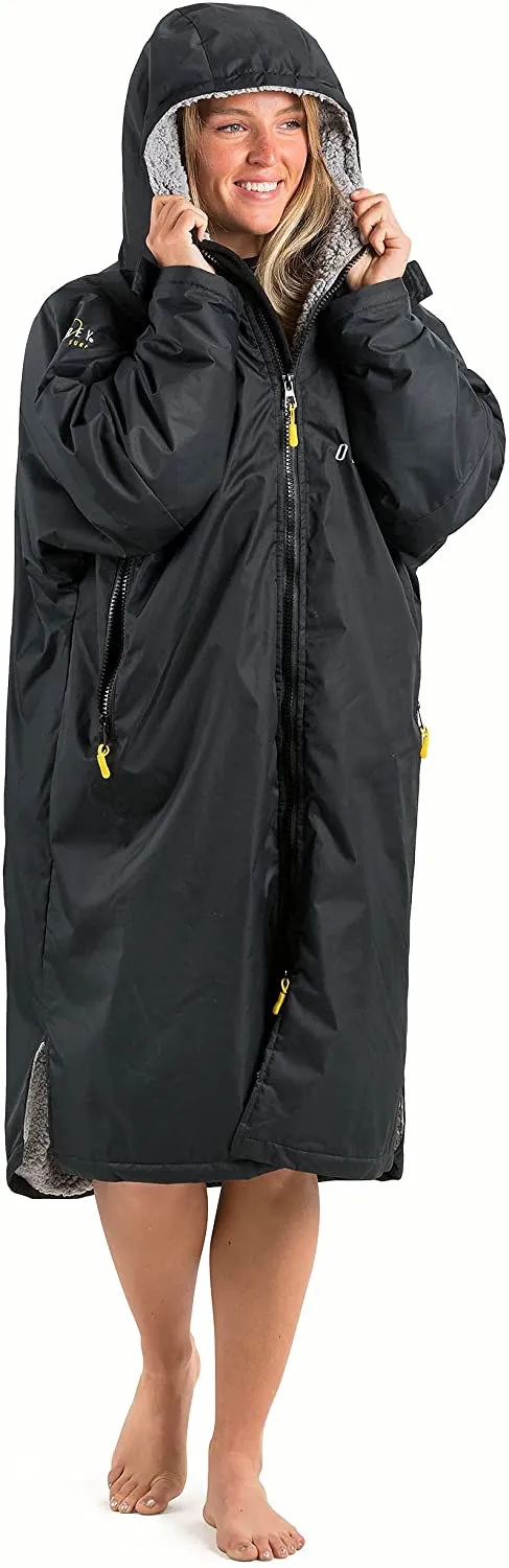 Osprey Waterproof Changing Robe For Adults - Medium
