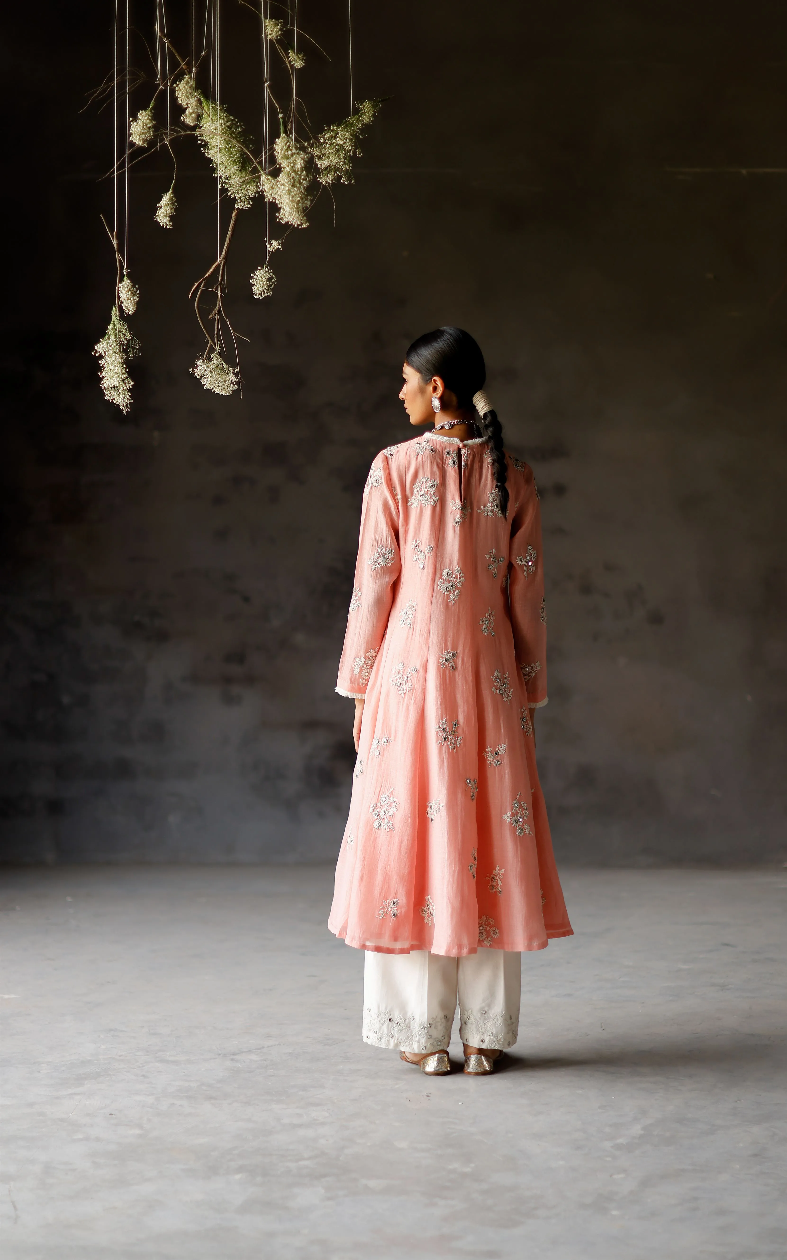 Shikha Mehta Cardi Gulabi Siyah Anarkali Set Chanderi Silk Pink Paak Ss24-Smsa10