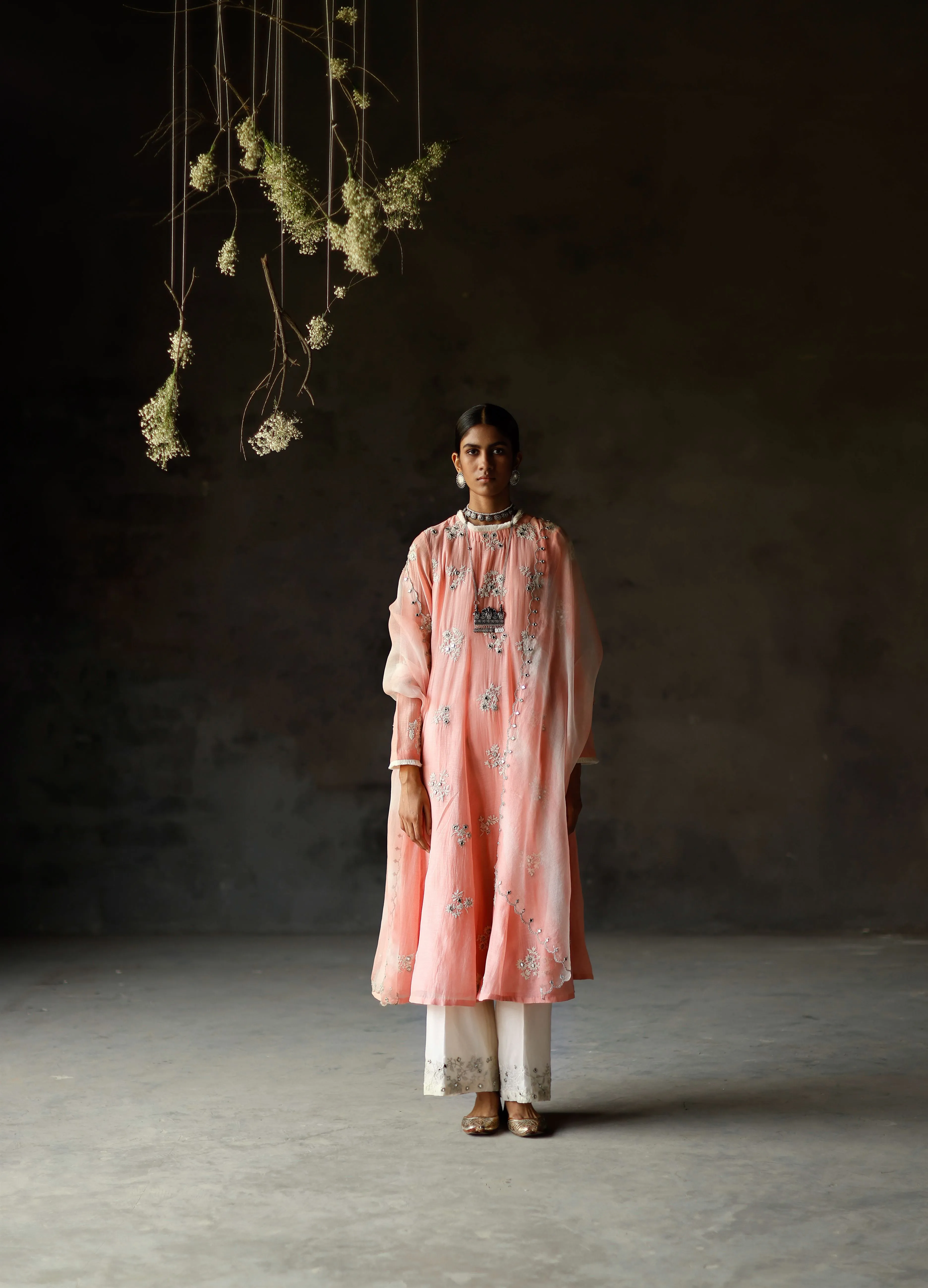 Shikha Mehta Cardi Gulabi Siyah Anarkali Set Chanderi Silk Pink Paak Ss24-Smsa10