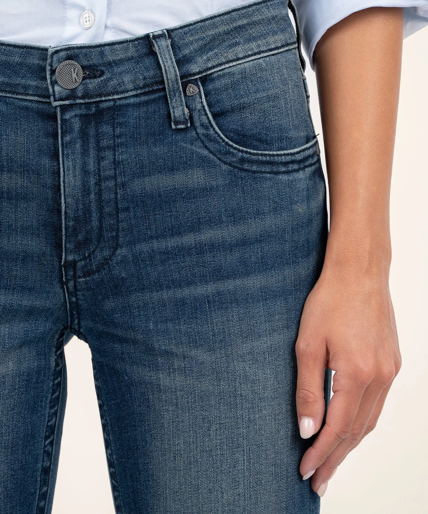 Stevie Mid Rise Straight Leg, Exclusive - FINAL SALE