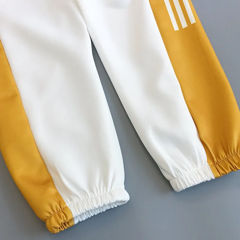 Trackpants with side details