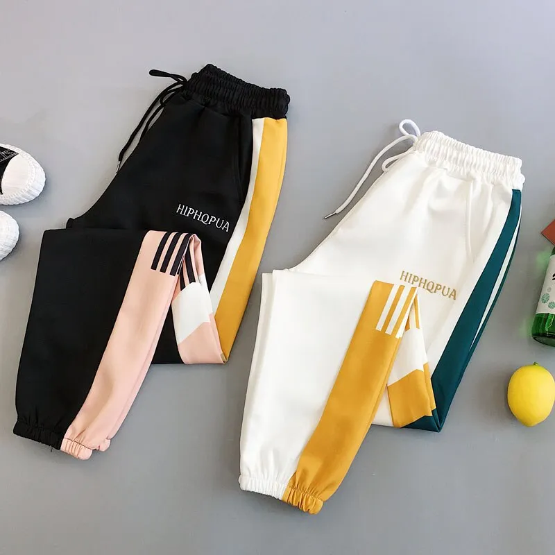 Trackpants with side details