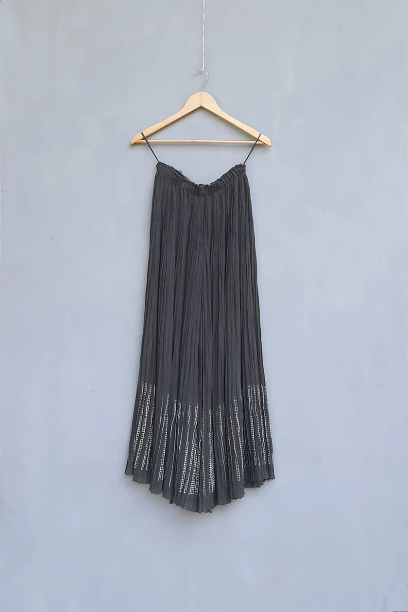 Urvashi Kaur   I    Bedok ECHO PANTS organic cotton charcoal TESSELLATE- 111