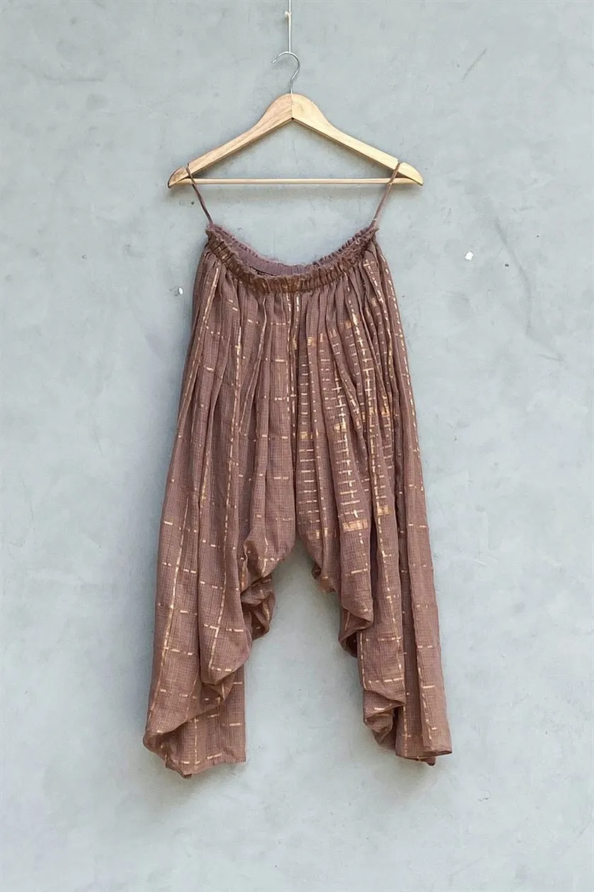 Urvashi Kaur - quotient pants   -   ilahi-30