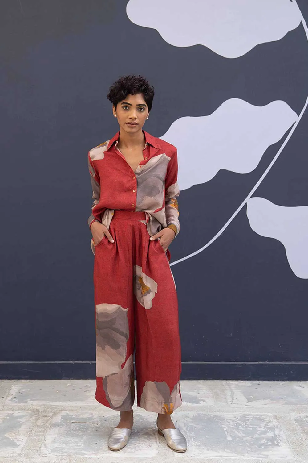 YAM   I   Burgos RED POPPIES CO-ORD 2  (SHIRT & PANTS) SILK RED YAMBILLIE19