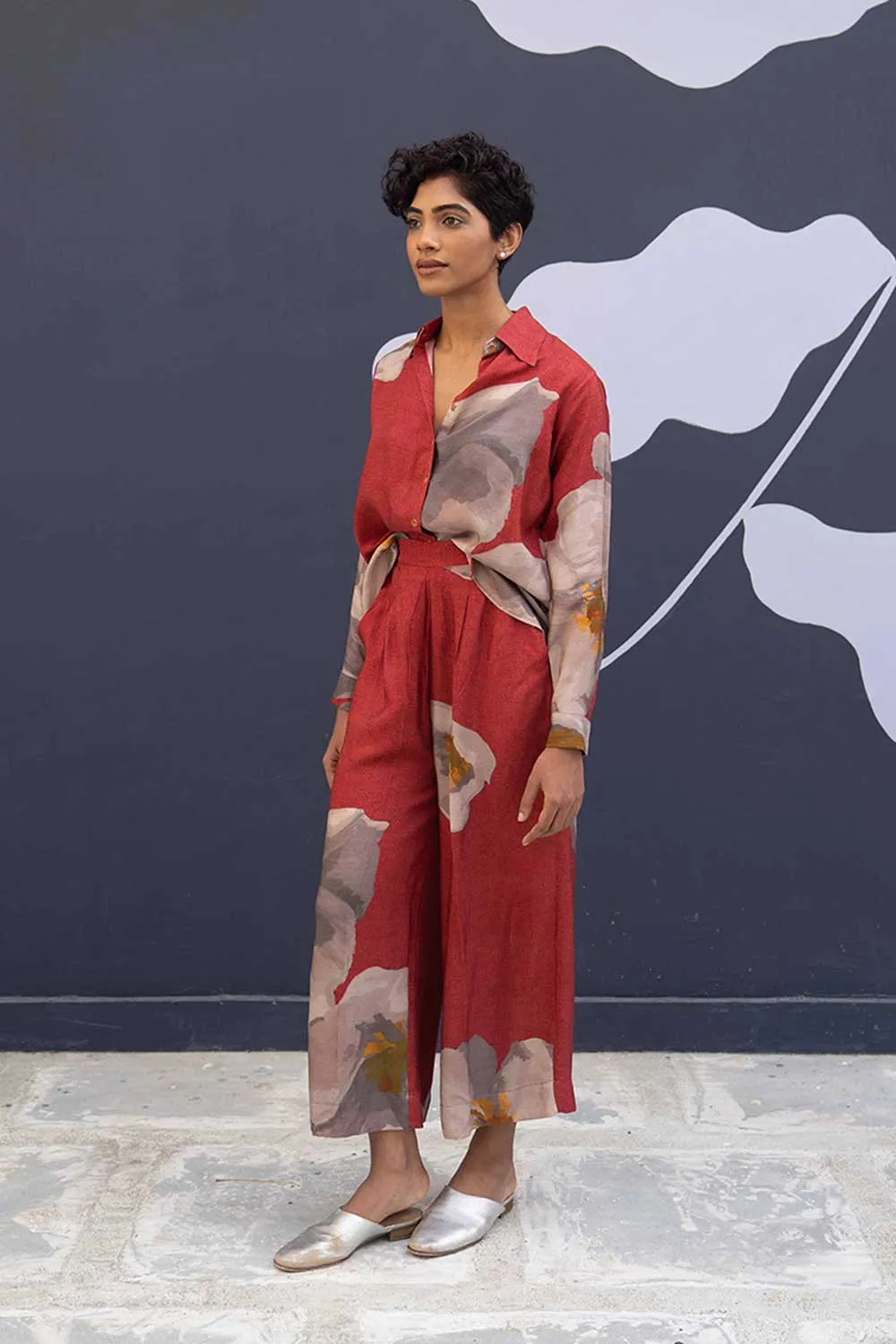 YAM   I   Burgos RED POPPIES CO-ORD 2  (SHIRT & PANTS) SILK RED YAMBILLIE19