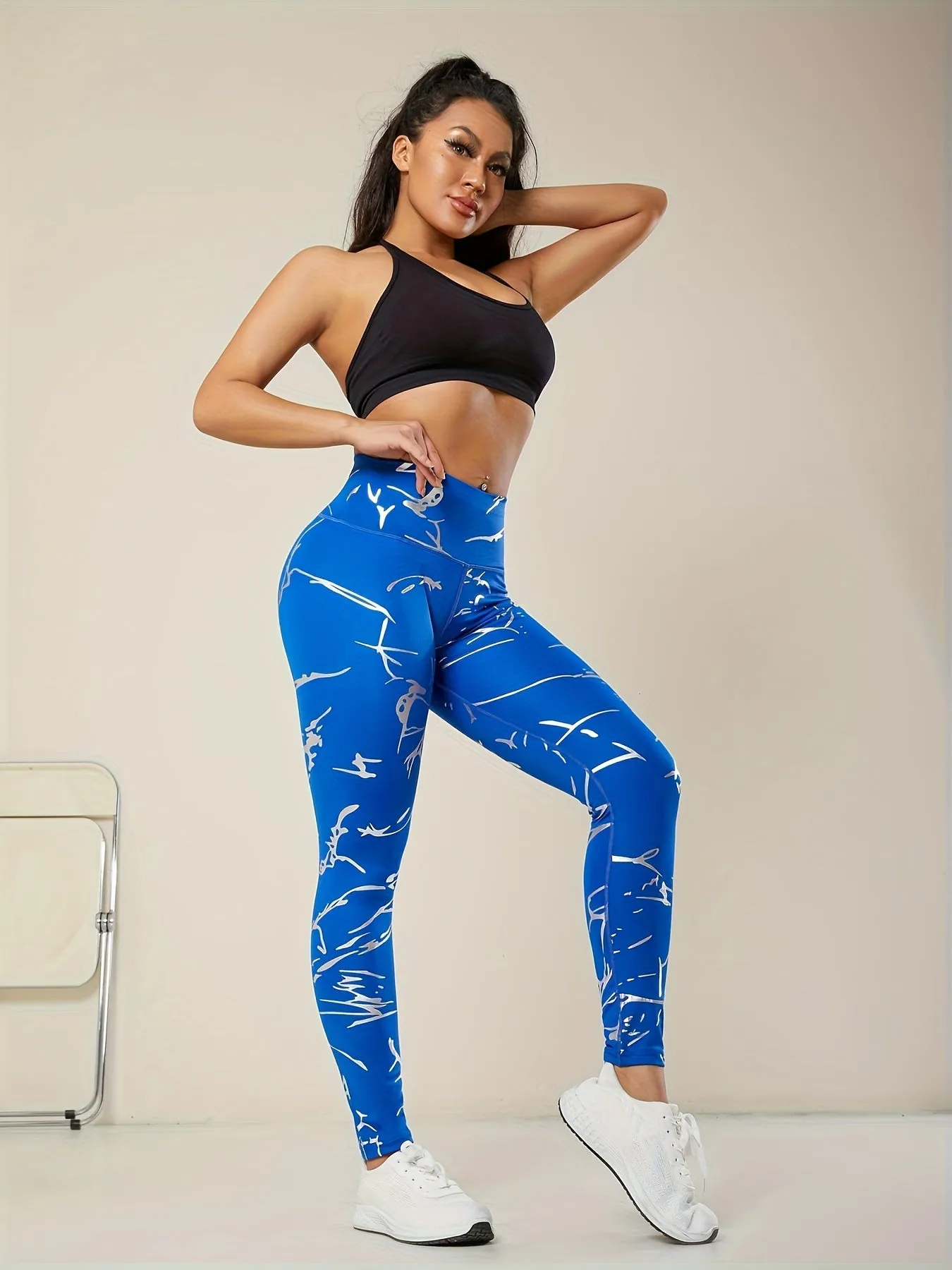 Yoga Leggings With Golden Detailing - Stretchy, High-WaistNon-See-Through Activewear Pants For Running & Fitness